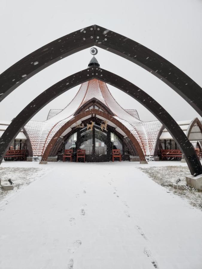 Hunnia - Huntanya Hotel Vlahita Exterior photo
